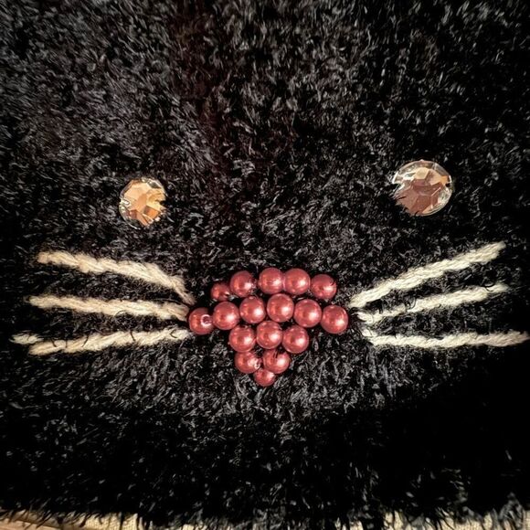 Soft black beanie hat with cat face embellishments and ears NWOT - Picture 2 of 7